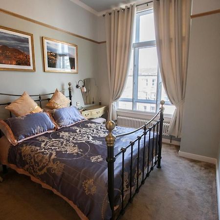 1 Bedroom Apartment EDI Buitenkant foto
