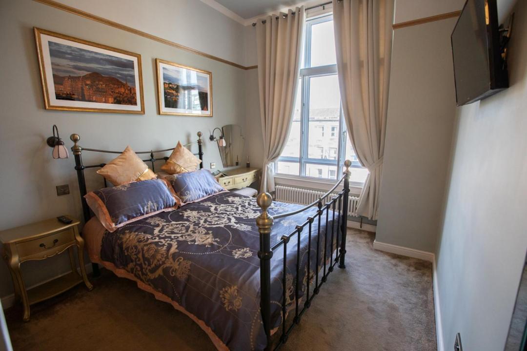 1 Bedroom Apartment EDI Buitenkant foto